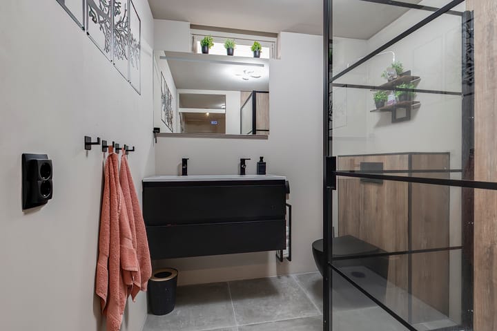 Foto 23 van Akelei 48