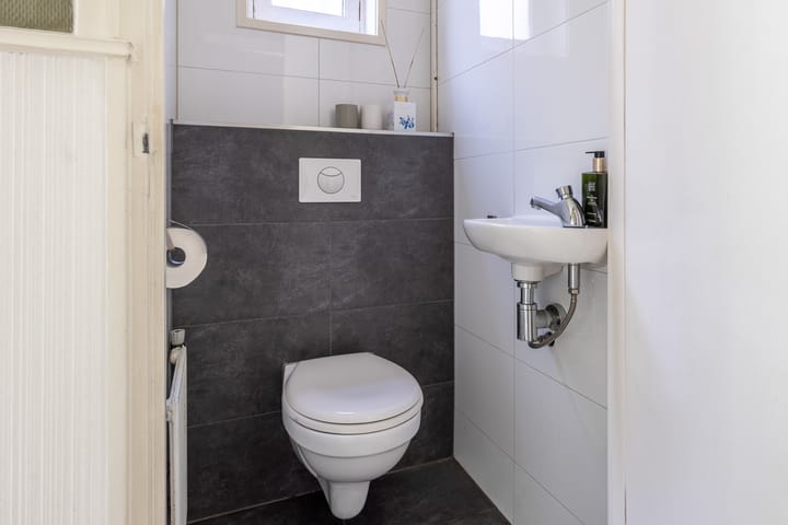 Photo 9 of Lyceumstraat 77