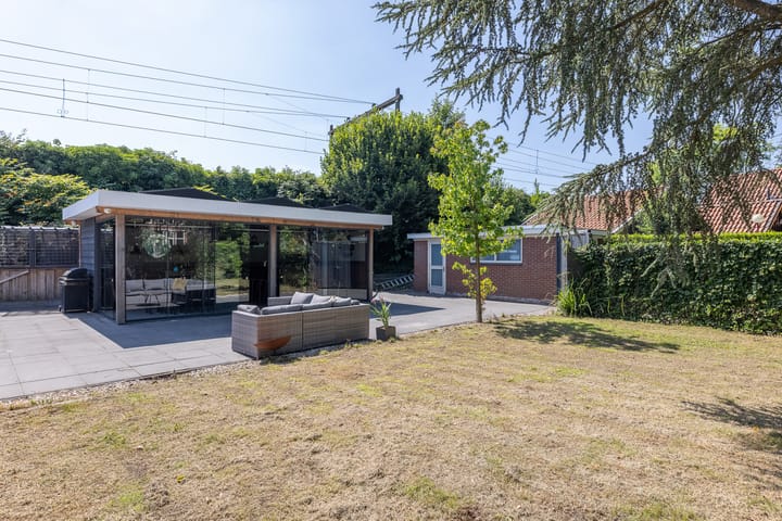 Photo 32 of Lyceumstraat 77