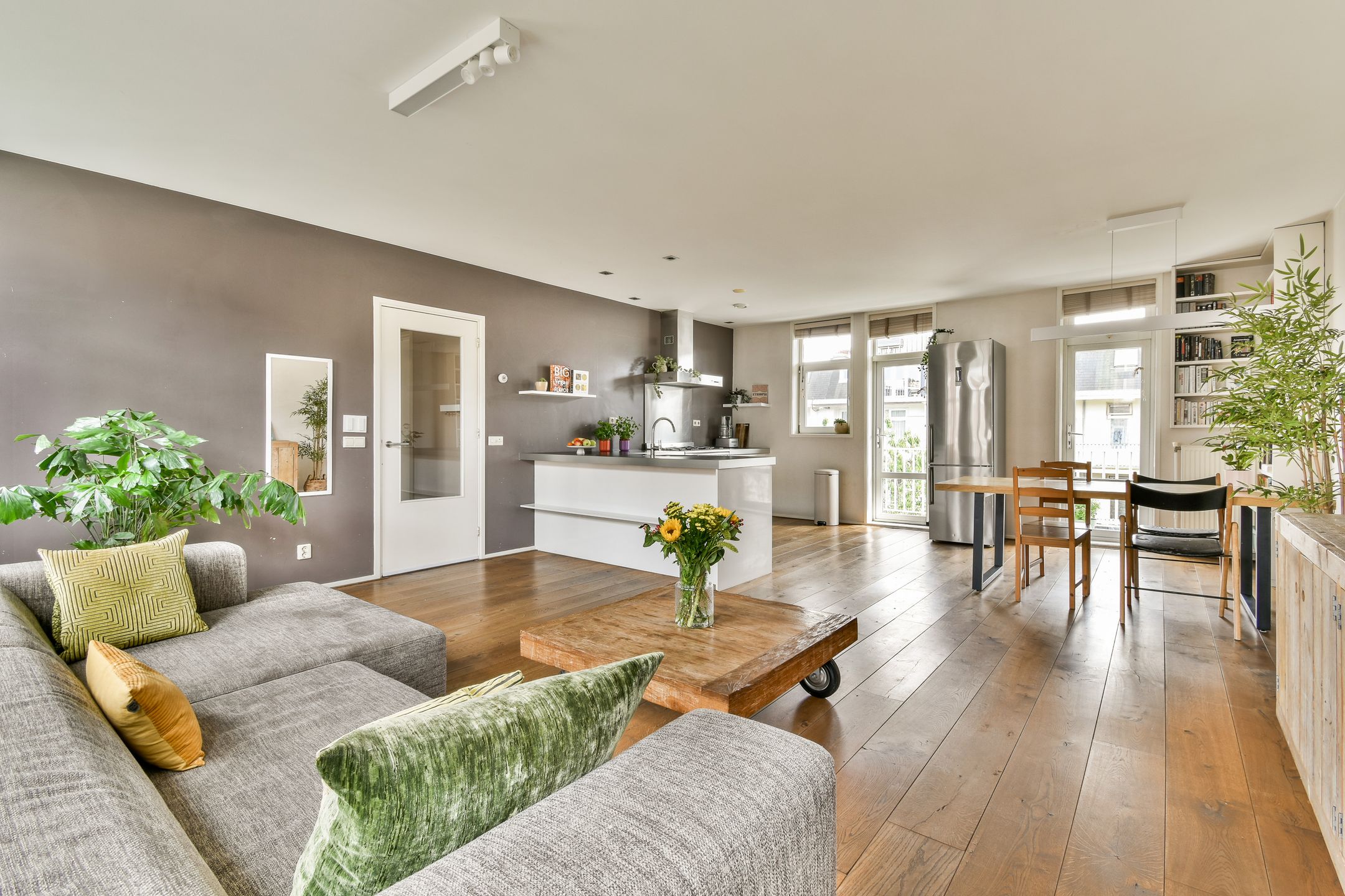 Photo 3 of Bentinckstraat 89-3