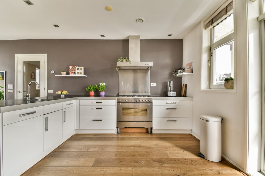 Photo 8 of Bentinckstraat 89-3