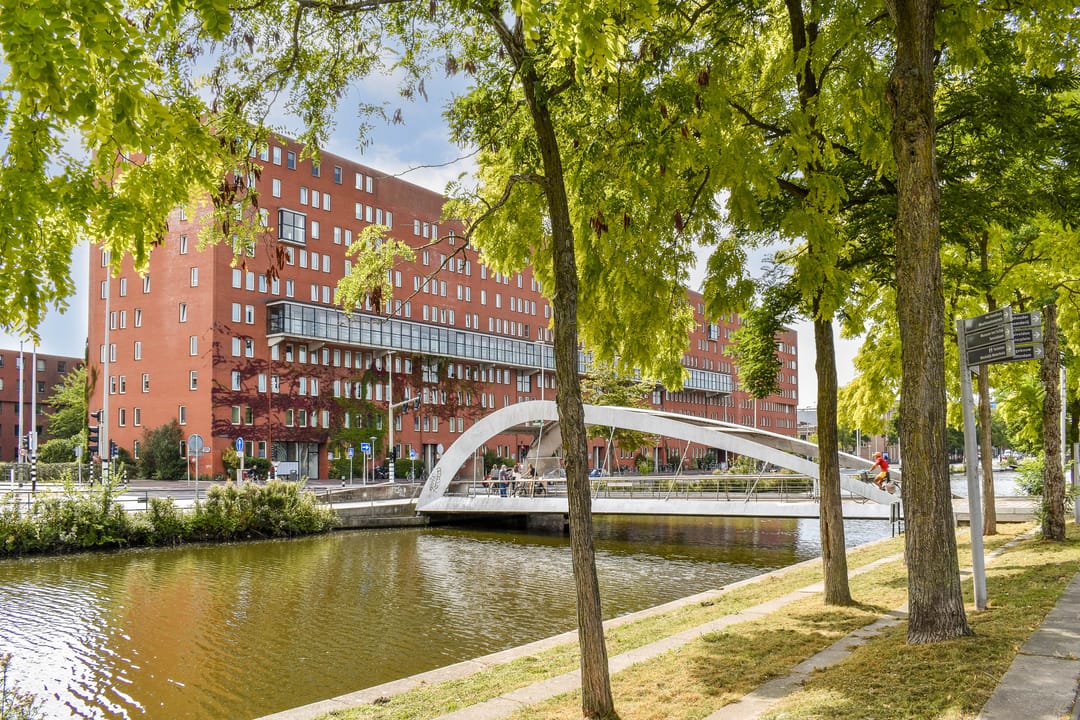 Photo 22 of Bentinckstraat 89-3