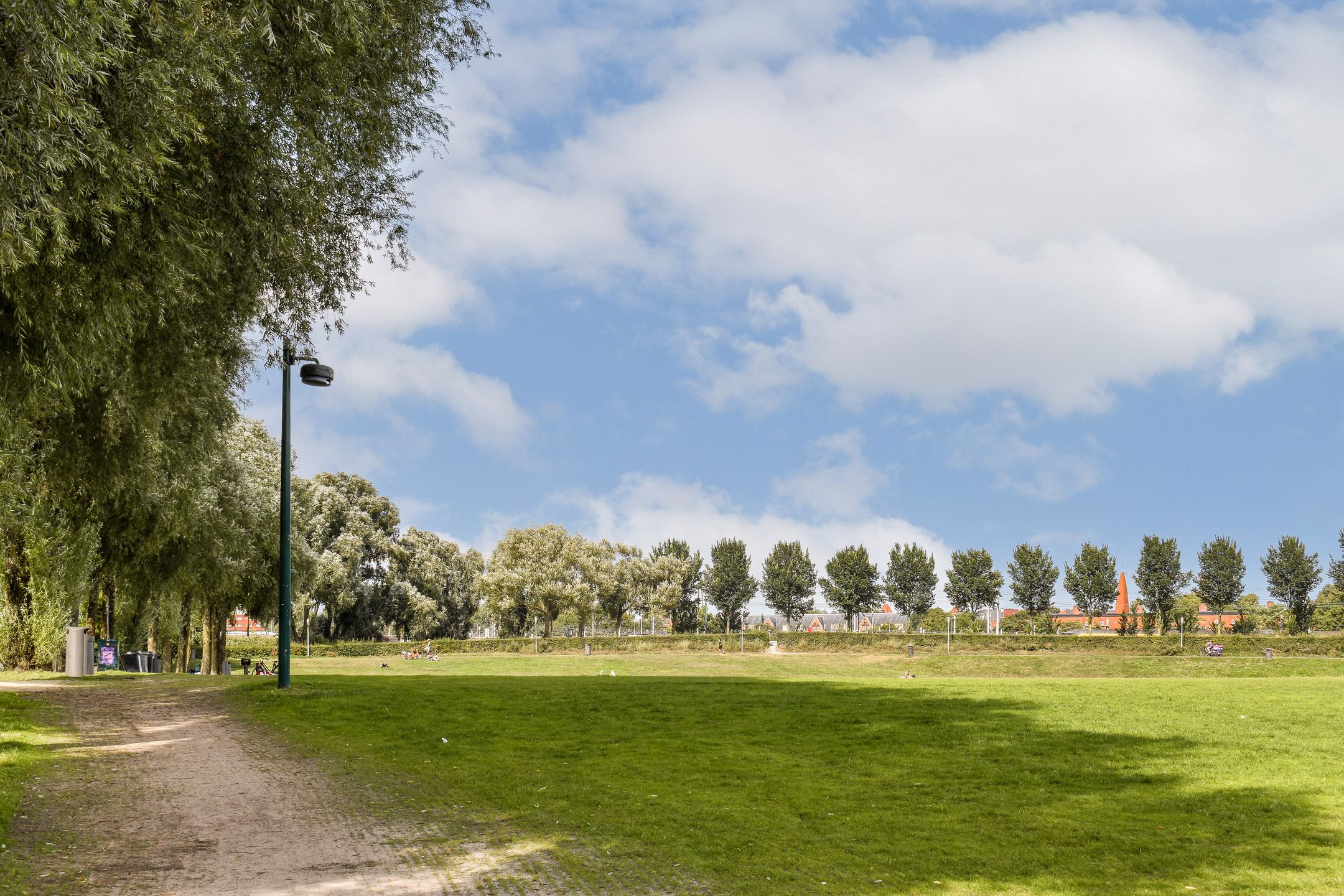 Photo 24 of Bentinckstraat 89-3