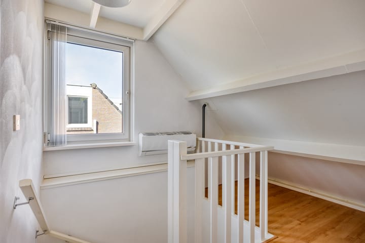 Photo 39 of Amerlaan 16