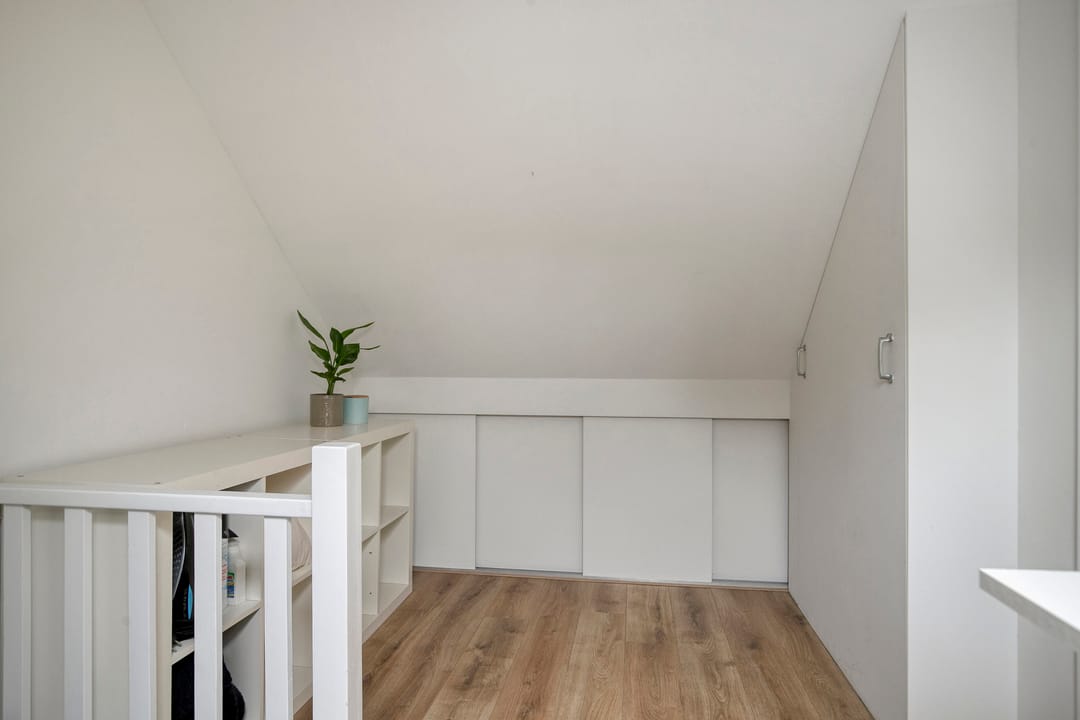 Photo 17 of Iepenstraat 27