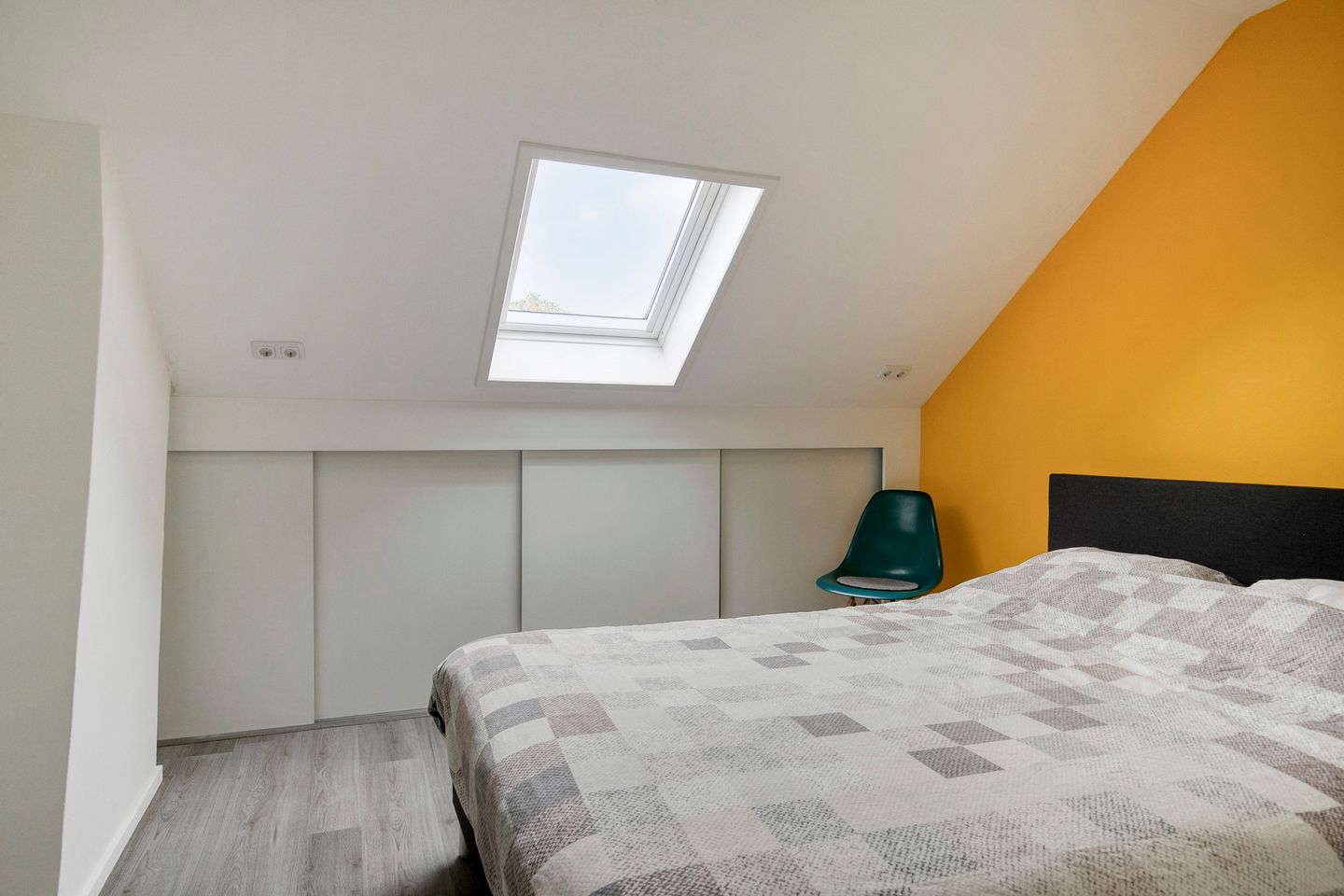 Photo 19 of Iepenstraat 27