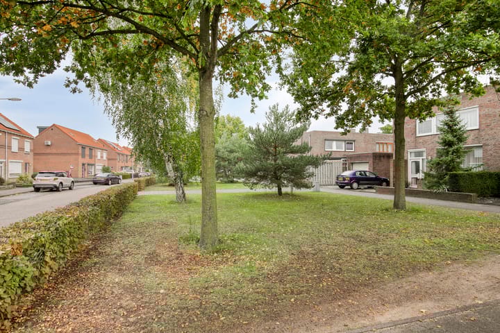 Foto 26 van Iepenstraat 27