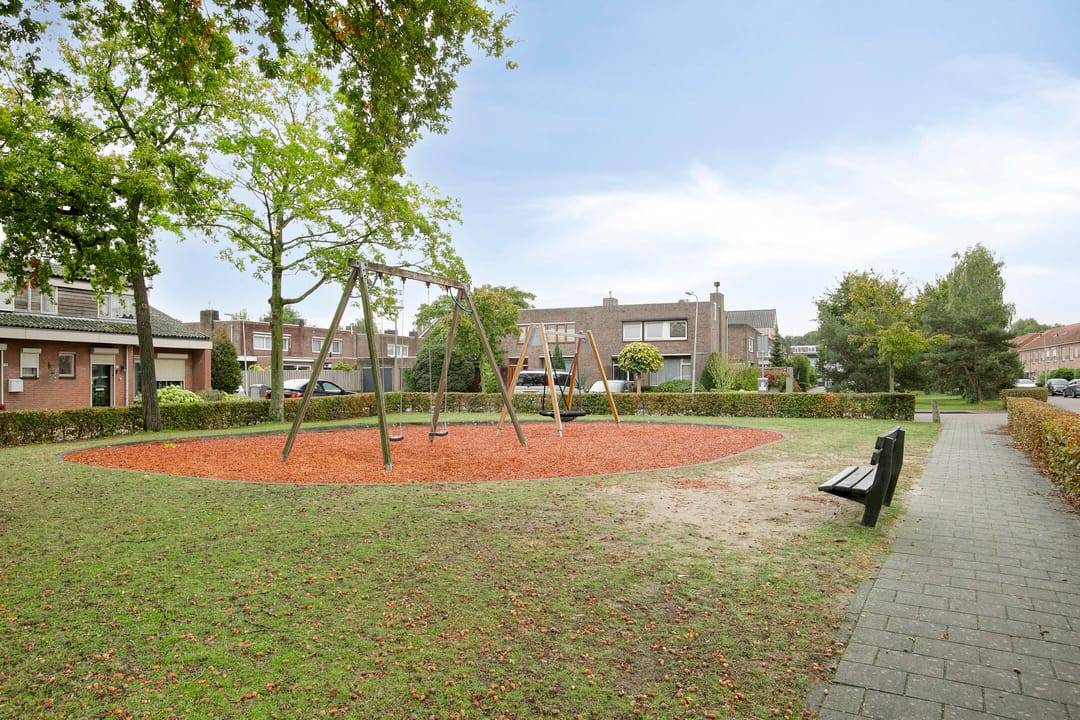 Photo 28 of Iepenstraat 27