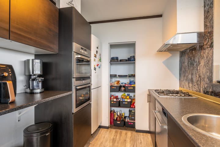 Foto 8 van Adriaen Brouwerstraat 130