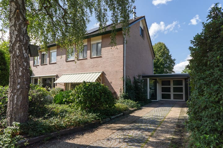 Foto 64 van Hertespoor 11