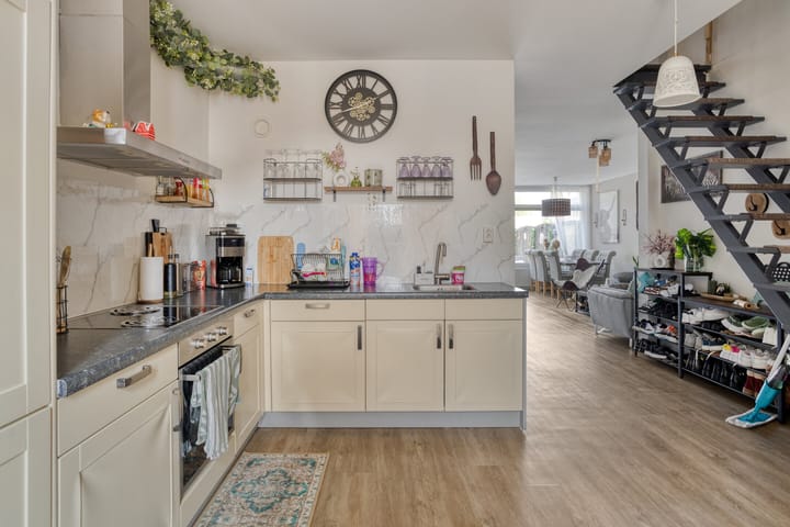 Foto 9 van Lingestraat 4