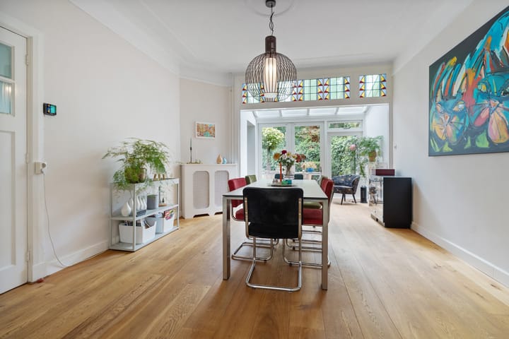 Photo 12 of Roemer Visscherstraat 3