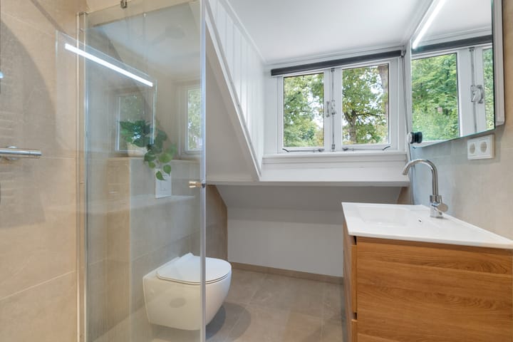 Photo 33 of Roemer Visscherstraat 3