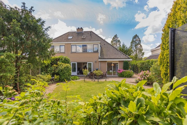 Photo 6 of Louisahoeve 10