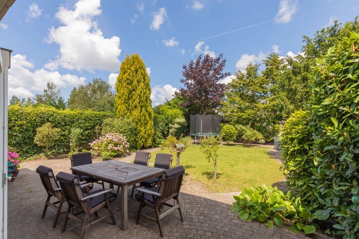 Photo 2 of Louisahoeve 10