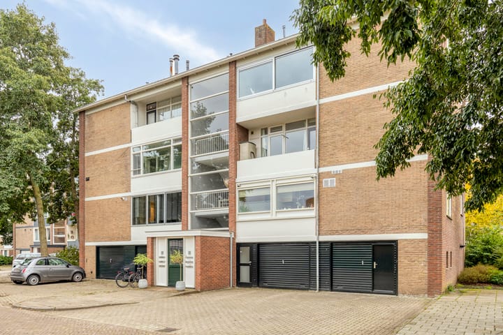 Photo 2 of Valeriuslaan 12