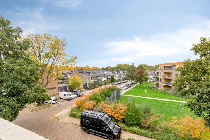 Photo 22 of Valeriuslaan 12