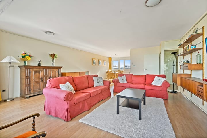 Foto 16 van Gevers Deynootplein 181