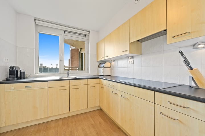 Foto 20 van Gevers Deynootplein 181