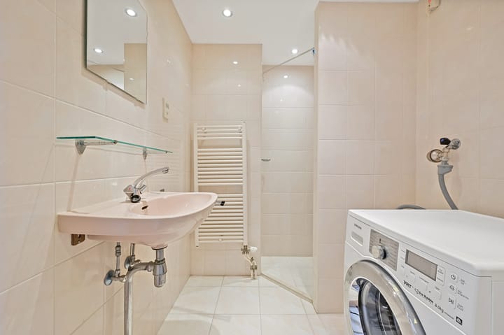 Foto 29 van Gevers Deynootplein 181