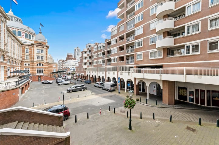 Foto 50 van Gevers Deynootplein 181