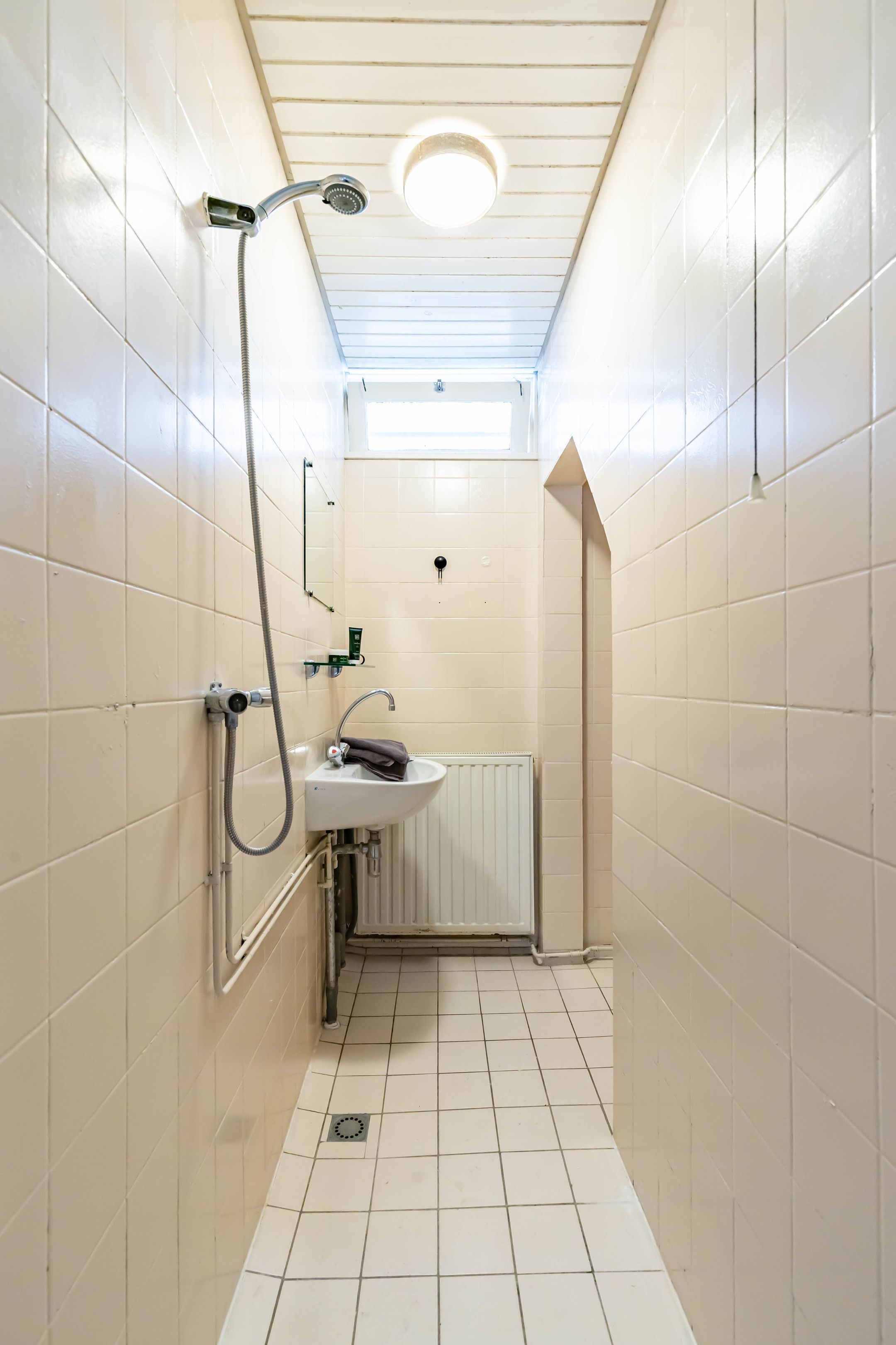 Photo 24 of Witte de Withstraat 12-A