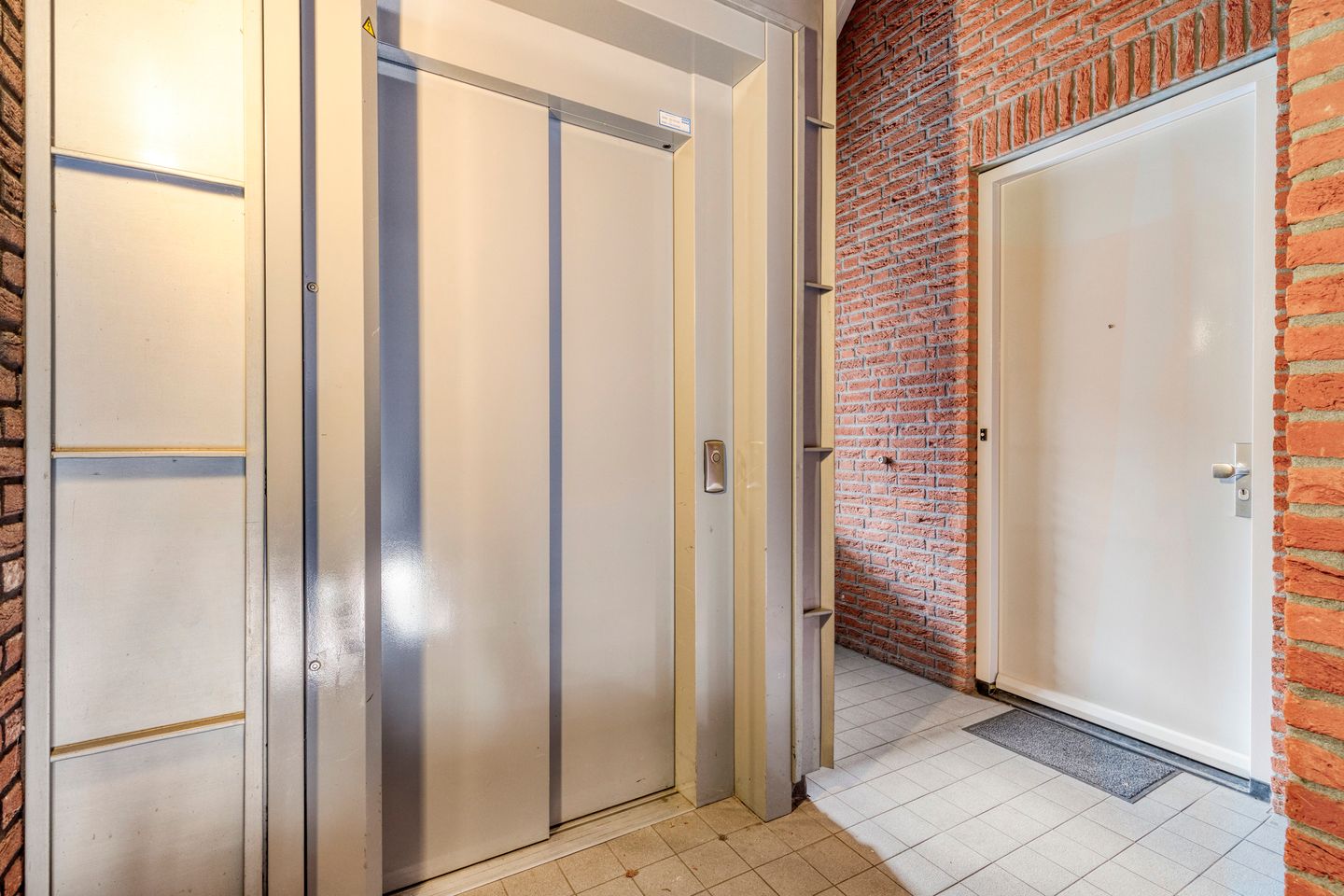 Foto 10 van Sluisstraat 92