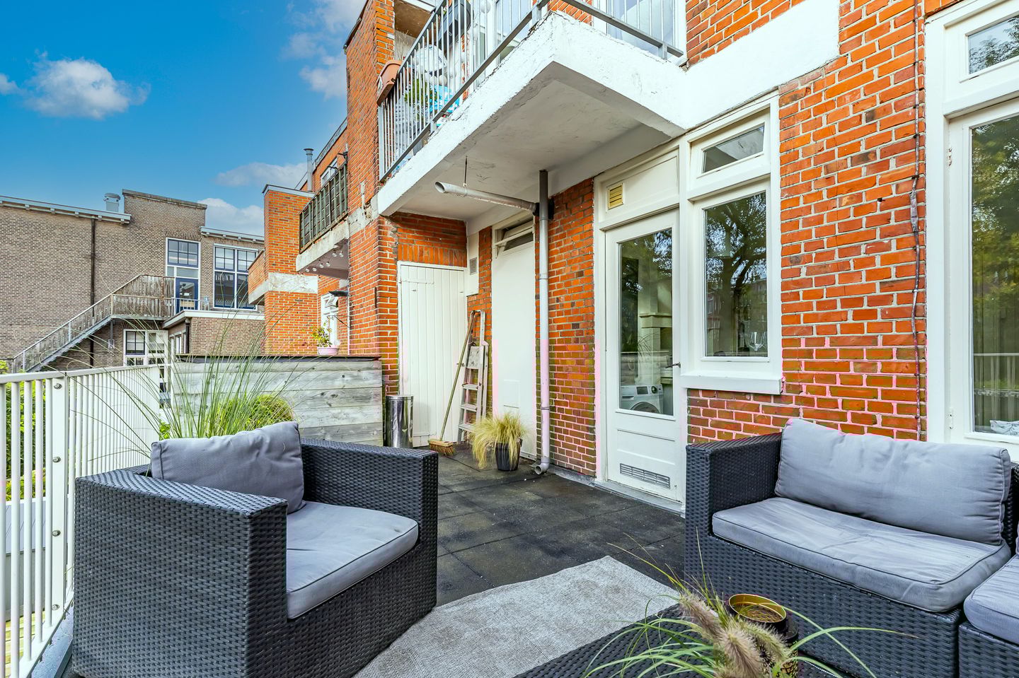 Photo 29 of Witte de Withstraat 12-A