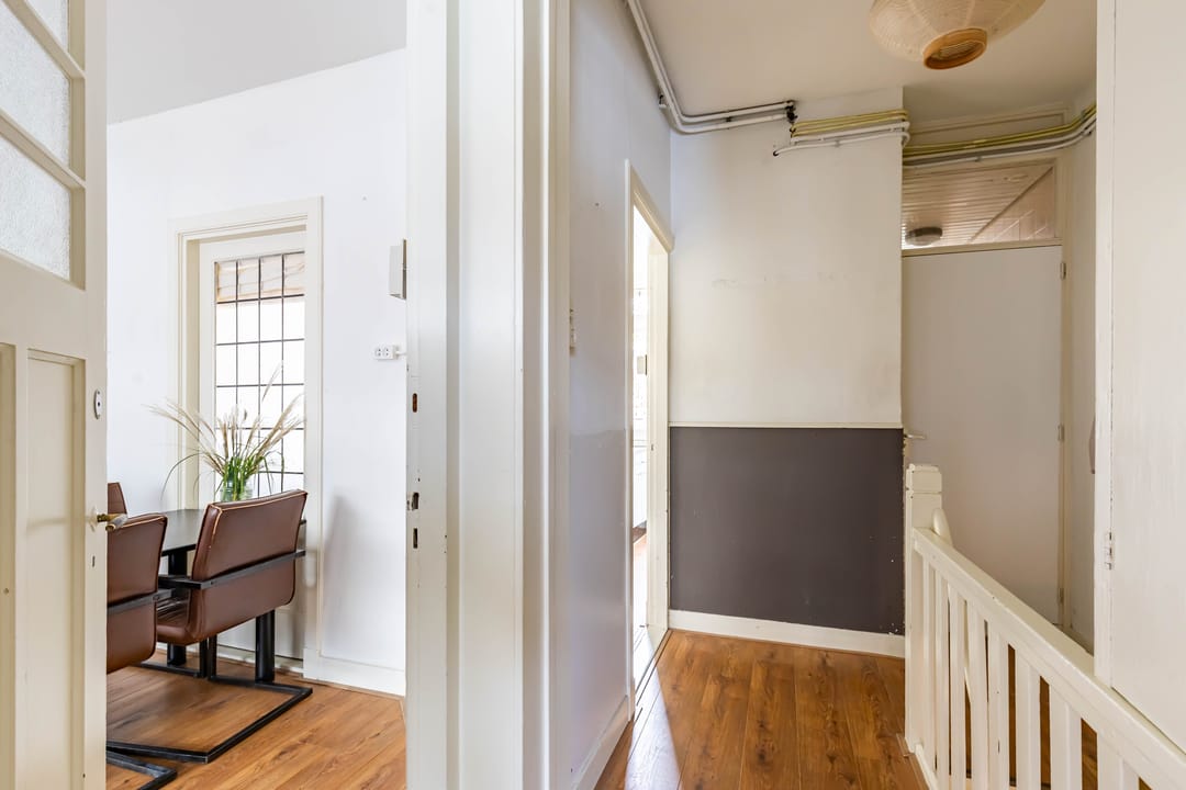 Photo 8 of Witte de Withstraat 12-A