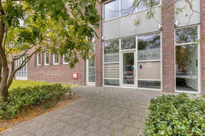 Photo 4 of Terheijdenstraat 12