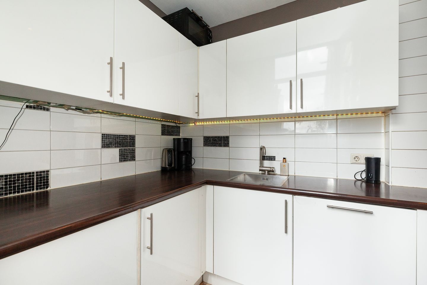 Foto 14 van van Riebeeckstraat 69