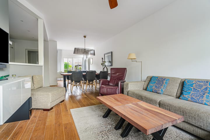 Foto 12 van Dokter Rutgers van der Loeffstraat 11