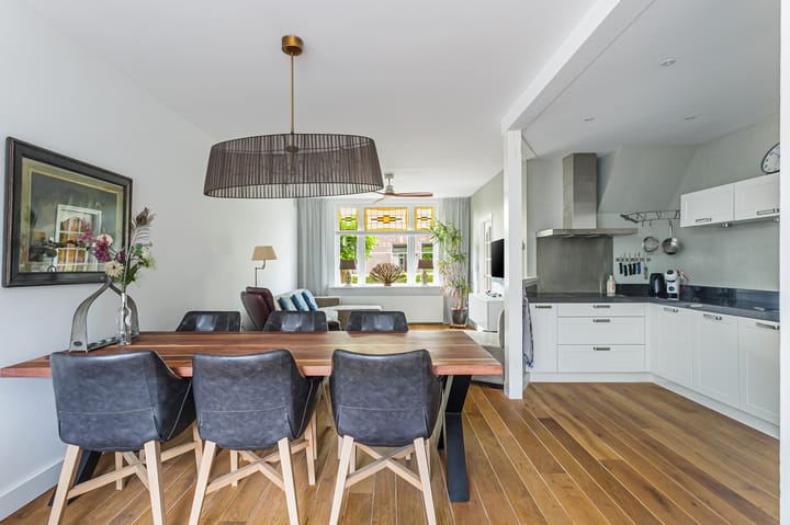 Foto 17 van Dokter Rutgers van der Loeffstraat 11