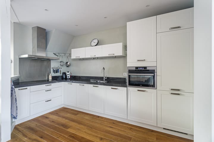 Foto 19 van Dokter Rutgers van der Loeffstraat 11