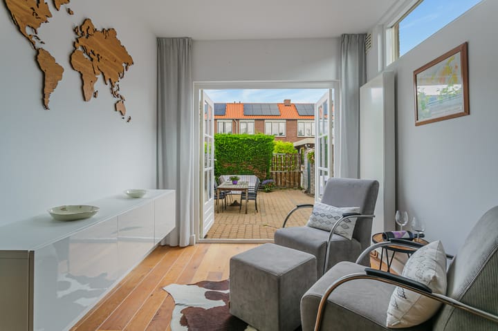 Foto 21 van Dokter Rutgers van der Loeffstraat 11