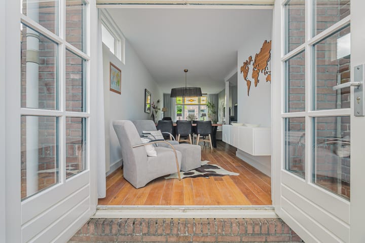 Foto 23 van Dokter Rutgers van der Loeffstraat 11