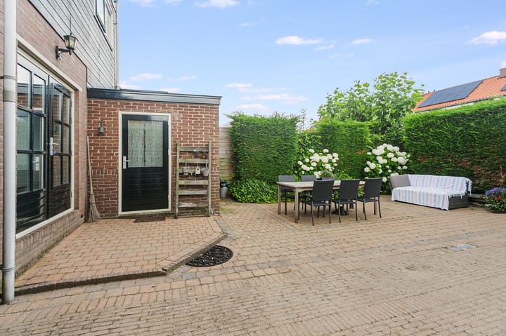 Foto 25 van Dokter Rutgers van der Loeffstraat 11