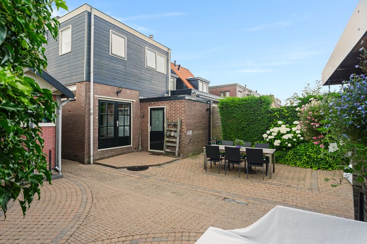 Foto 44 van Dokter Rutgers van der Loeffstraat 11