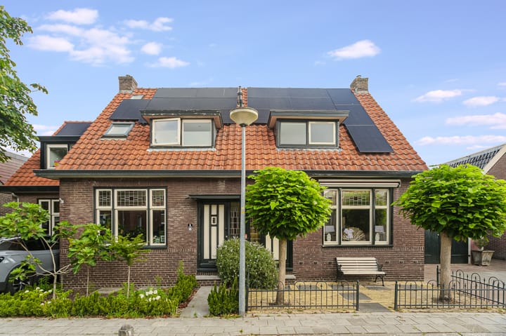 Foto 47 van Dokter Rutgers van der Loeffstraat 11