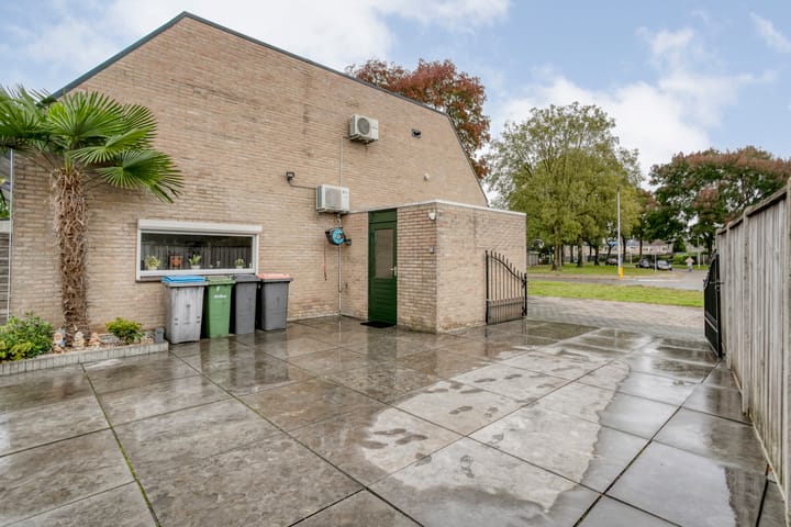 Foto 26 van Grovestins 105