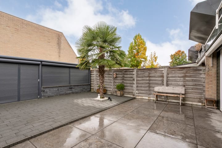 Foto 28 van Grovestins 105