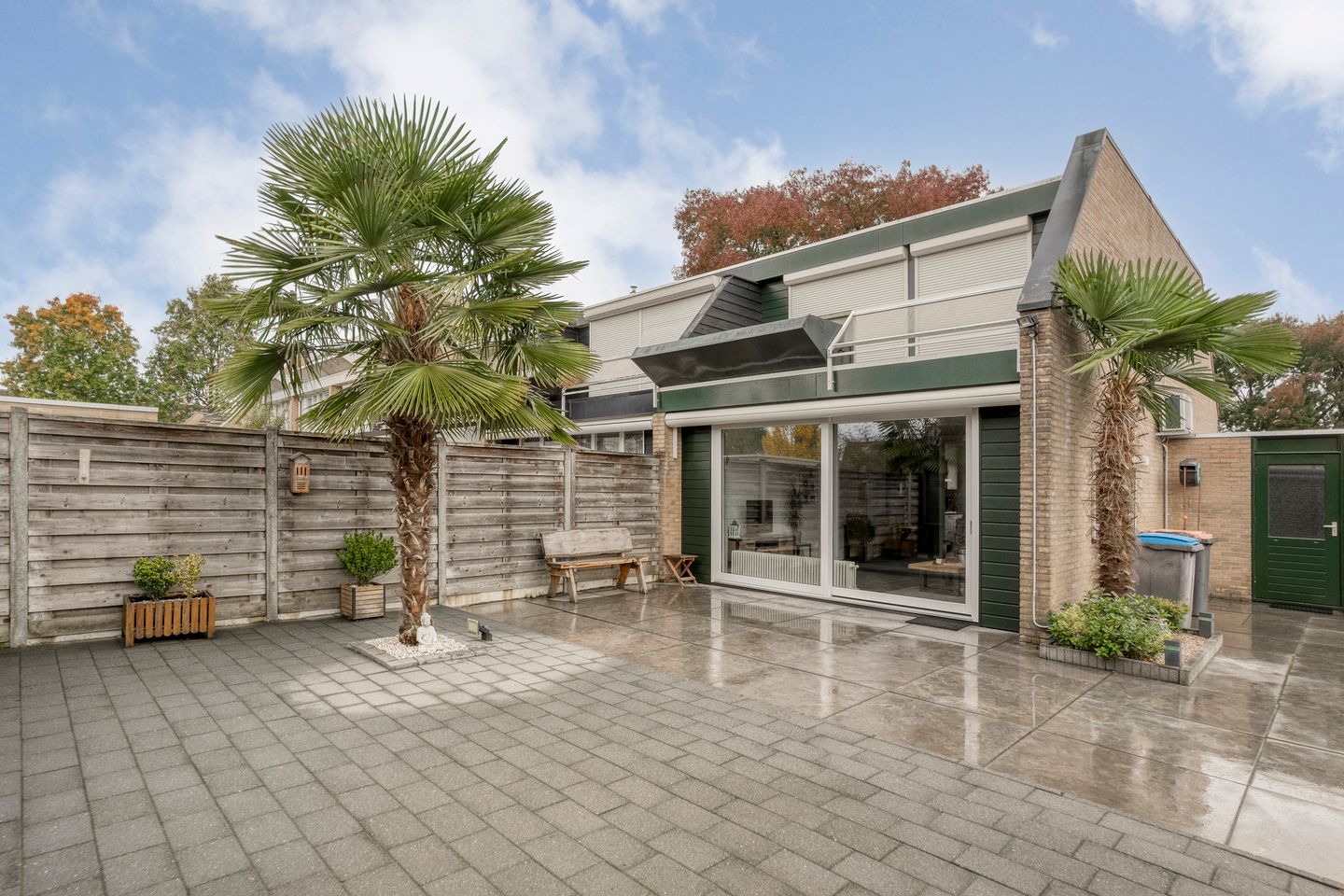 Photo 29 of Grovestins 105