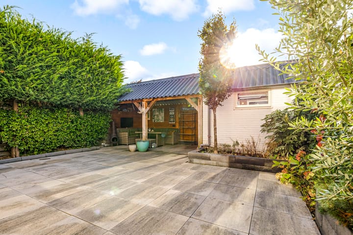 Foto 4 van Schokkerstraat 32