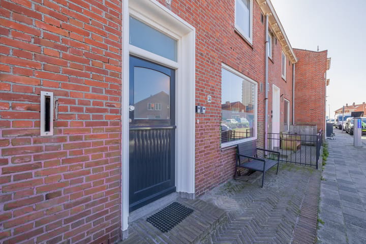 Foto 5 van Burgemeester Engelbertsstraat 38