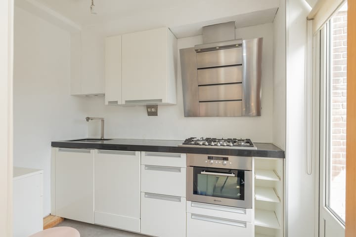 Foto 13 van Burgemeester Engelbertsstraat 38