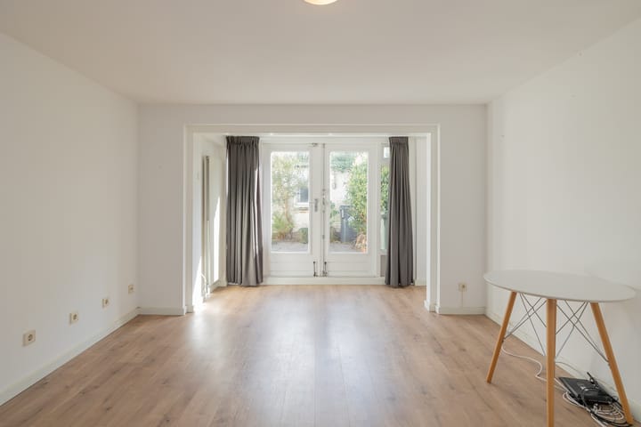 Foto 20 van Burgemeester Engelbertsstraat 38