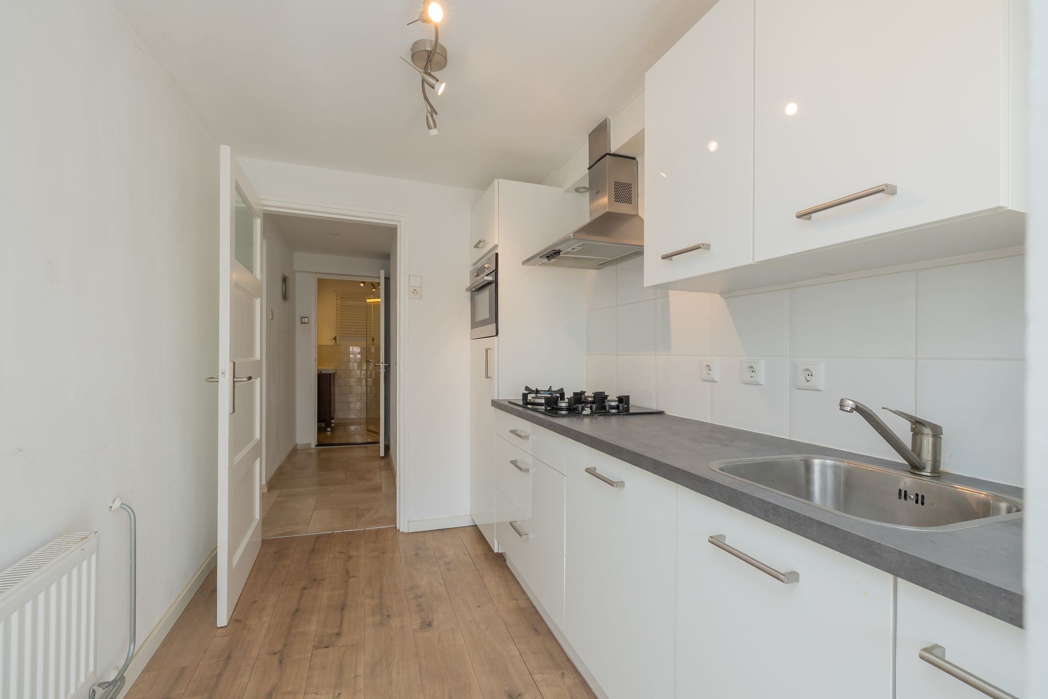 Foto 27 van Burgemeester Engelbertsstraat 38