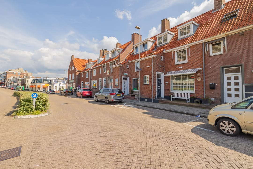 Foto 47 van Burgemeester Engelbertsstraat 38