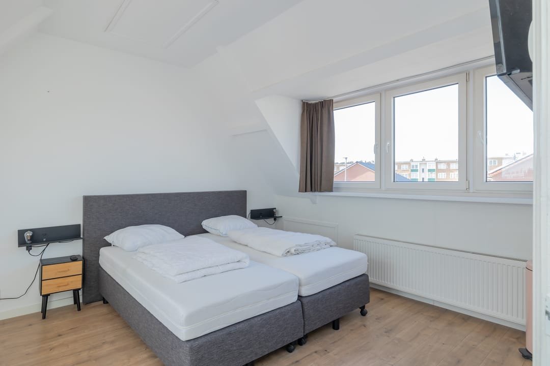 Foto 41 van Burgemeester Engelbertsstraat 38