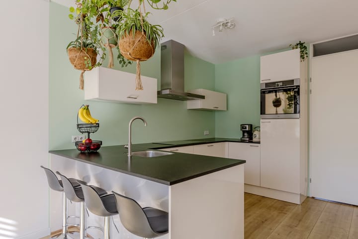 Photo 11 of Vlielandstraat 10